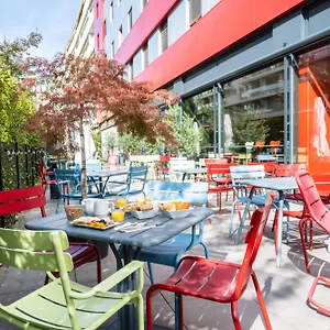 Ibis Centre Nations Otel