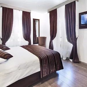 Strasbourg Otel